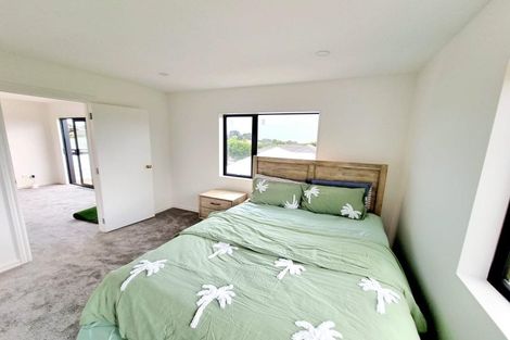 Photo of property in 28a Wai Iti Place, Clendon Park, Auckland, 2103