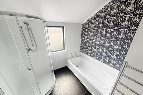 Photo of property in 111 Woodman Drive, Tawa, Wellington, 5028