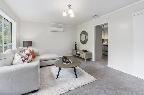 Photo of property in 2/20 Flavia Close, Torbay, Auckland, 0630