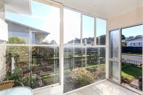 Photo of property in 3a Naumai Place, Spotswood, New Plymouth, 4310