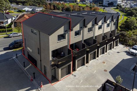 Photo of property in 6/28 Westgate Drive, Westgate, Auckland, 0614