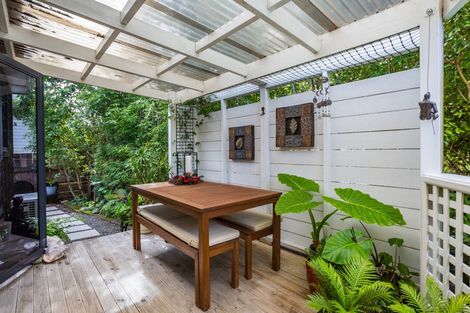 Photo of property in 5b Percival Road, Paraparaumu Beach, Paraparaumu, 5032