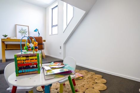 Photo of property in 12 Patricia Place, Harewood, Christchurch, 8051