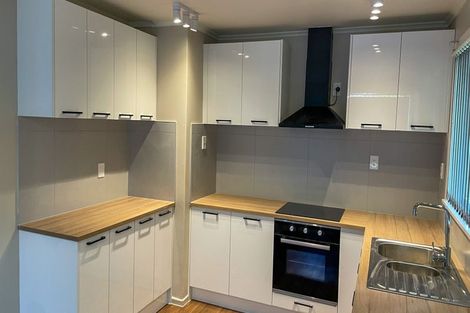 Photo of property in 34 Chislehurst Street, Henderson, Auckland, 0612