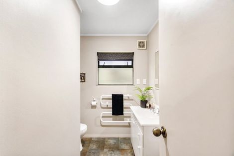 Photo of property in 89a Churchill Drive, Taradale, Napier, 4112