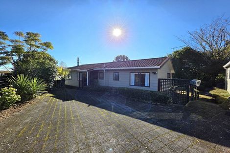 Photo of property in 7a Winstone Place, Highlands Park, New Plymouth, 4312