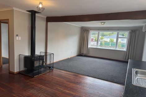Photo of property in 88 Wellington Road, Wainuiomata, Lower Hutt, 5014