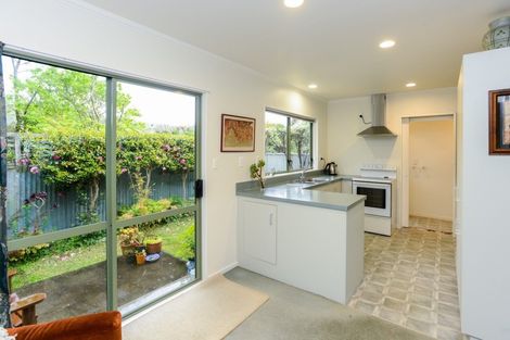 Photo of property in 2/43a O'dowd Road, Taradale, Napier, 4112