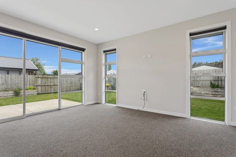 Photo of property in 32 Tiwhatiwha Crescent, Kawerau, 3127