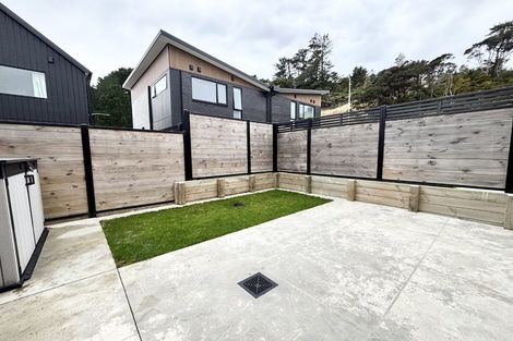 Photo of property in 6 Doug Jensen Street, Wallaceville, Upper Hutt, 5018
