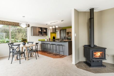 Photo of property in 40 Liverpool Street, Hampden, 9410