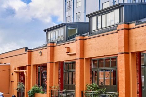 Photo of property in Courtenay Mews Apartments, 19/14u Alpha Street, Te Aro, Wellington, 6011