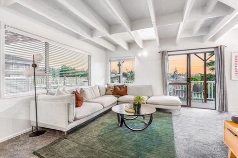 Photo of property in 1/29 Kemp Road, Massey, Auckland, 0614