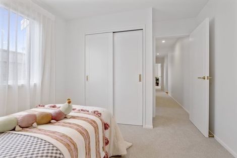 Photo of property in 9/2 Wilton Street, Westown, New Plymouth, 4310