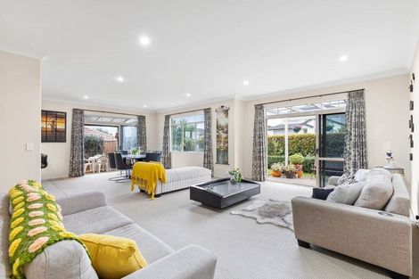 Photo of property in 27 Amaretto Avenue, Flat Bush, Auckland, 2019