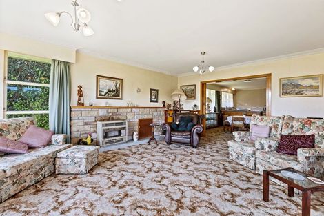 Photo of property in 198 Tasman Street, Opunake, 4616