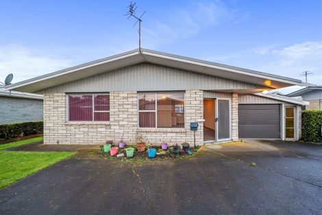Photo of property in 9 Puriri Street, Hawera, 4610