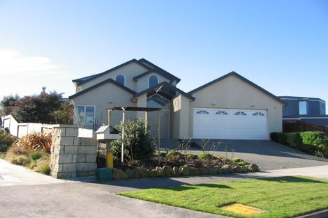 Photo of property in 24 Montana Way, Milson, Palmerston North, 4414