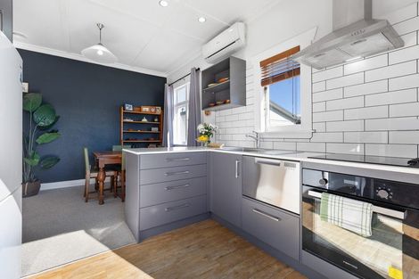 Photo of property in 3a Tupoki Street, Glen Avon, New Plymouth, 4312