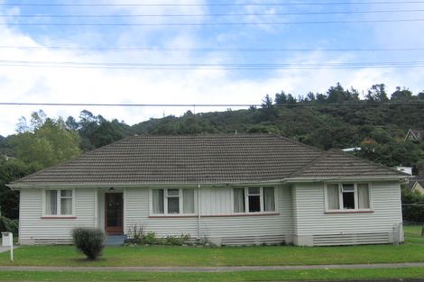 Photo of property in 314 George Street, Stokes Valley, Lower Hutt, 5019