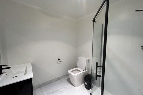 Photo of property in 26u2 May Street, Hamilton East, Hamilton, 3216