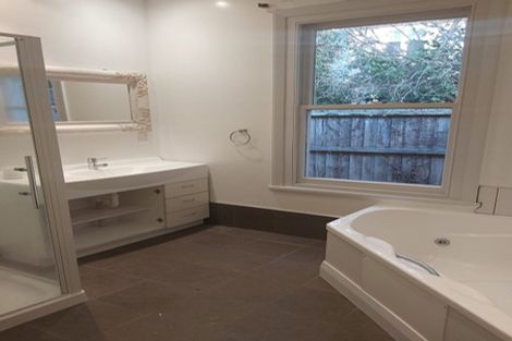 Photo of property in 7 Devonport Lane, St Albans, Christchurch, 8014