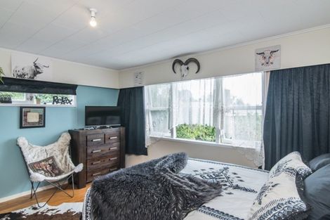 Photo of property in 40 Kaitawa Crescent, Paraparaumu, 5032