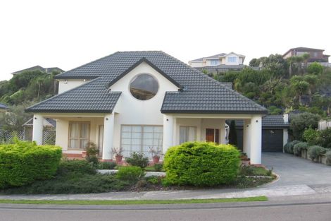 Photo of property in 9 Myers Grove, Churton Park, Wellington, 6037