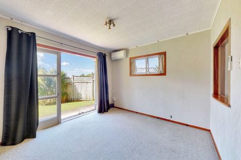Photo of property in 22b Milton Road, Orewa, 0931