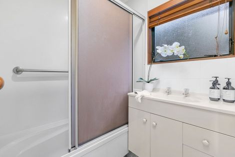 Photo of property in 27b Meander Drive, Welcome Bay, Tauranga, 3112