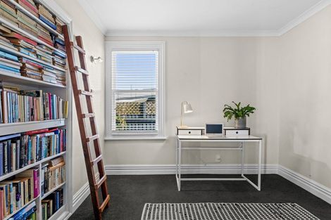 Photo of property in 19 Sheehan Street, Bay View, Napier, 4104