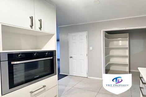 Photo of property in 2/13 Lochinver Road, Papatoetoe, Auckland, 2025