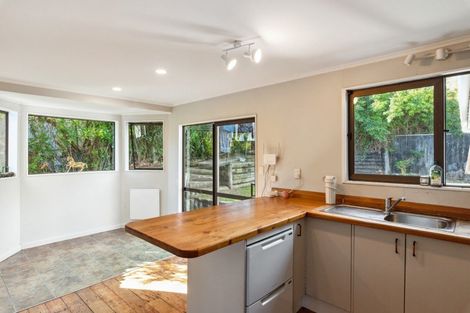 Photo of property in 39 Tennis Court Road, Raumati South, Paraparaumu, 5032