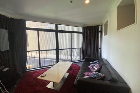 Photo of property in Terrace Garden Apartments, 2d/120 The Terrace, Wellington Central, Wellington, 6011