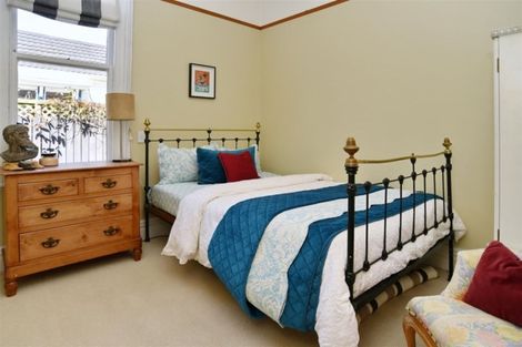 Photo of property in 30 Gresford Street, Edgeware, Christchurch, 8013