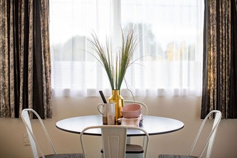 Photo of property in 73 Tuhikaramea Road, Dinsdale, Hamilton, 3204