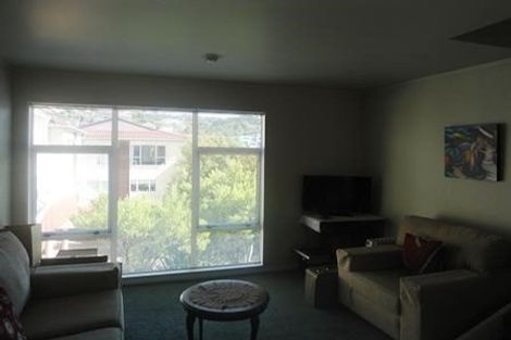 Photo of property in 20u5 Thompson Street, Mount Cook, Wellington, 6011