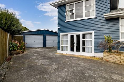 Photo of property in 27 Sheffield Street, Awapuni, Palmerston North, 4412