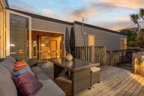 Photo of property in 13 Karekare Road, Raumati South, Paraparaumu, 5032