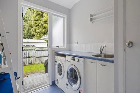 Photo of property in 4 Cotton Place, Opaheke, Papakura, 2113