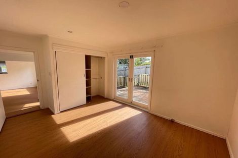 Photo of property in 16 Savoy Road, Glen Eden, Auckland, 0602