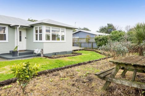 Photo of property in 5 Kepa Street, Ohawe, Hawera, 4671