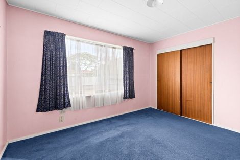 Photo of property in 17 Kirkcaldy Crescent, Flaxmere, Hastings, 4120