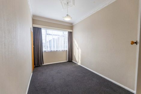 Photo of property in 15 Kauri Street, Roslyn, Palmerston North, 4414