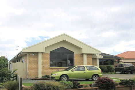 Photo of property in 6 Radisich Place, Mount Maunganui, 3116