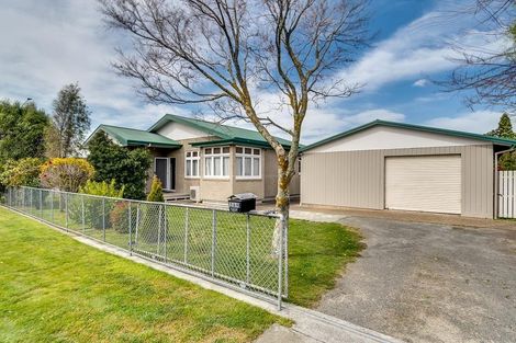 Photo of property in 215 Nottingley Road, Frimley, Hastings, 4120