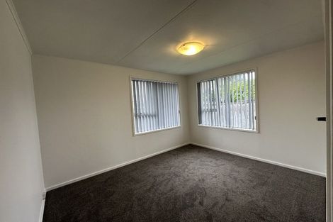 Photo of property in 8 Dennis Road, Papatoetoe, Auckland, 2025