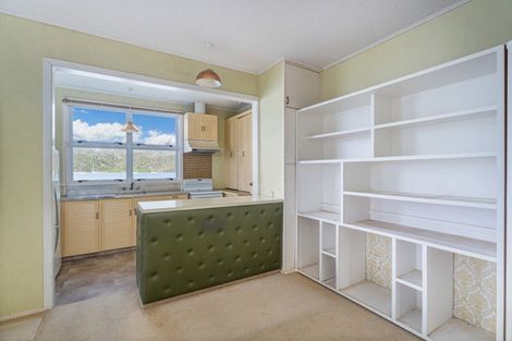 Photo of property in 96 Albert Street, Whitianga, 3510