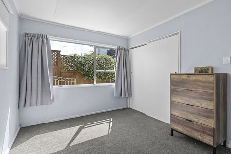 Photo of property in 14 Rainsford Street, Moturoa, New Plymouth, 4310