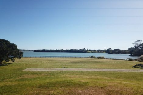 Photo of property in 17 Goble Road, Clarks Beach, 2679